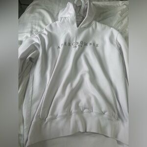 Abercrombie sweater